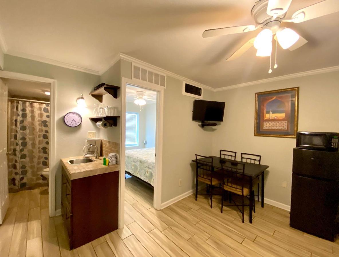 Beachview 216 By Albvr - Studio In The Heart Of It All, Just Steps To The Beach And Hangout! Gulf Shores Zewnętrze zdjęcie